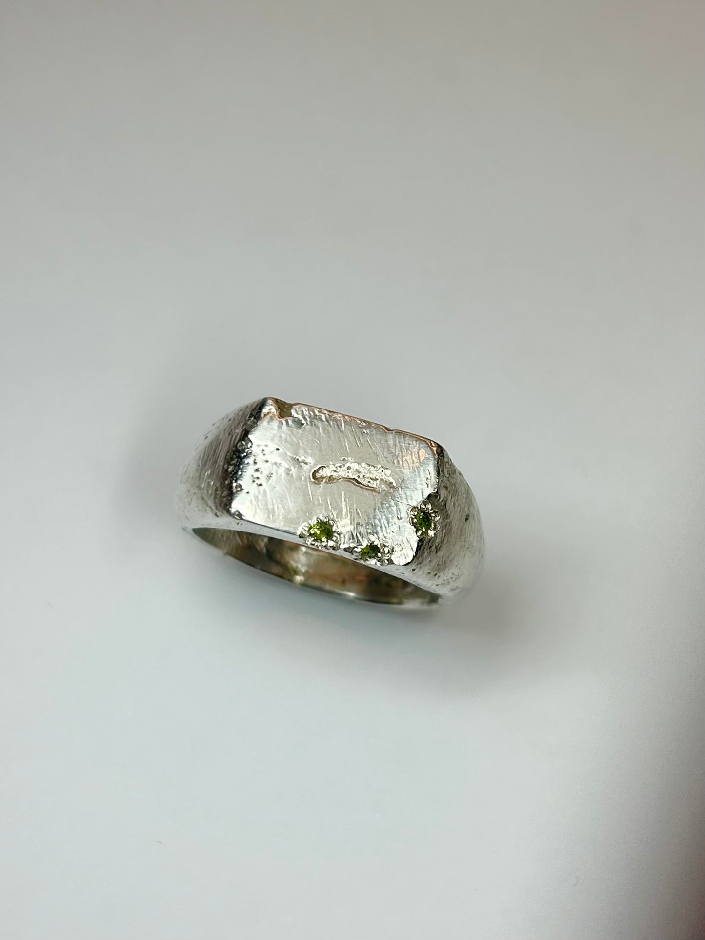 Green Sapphire Signet