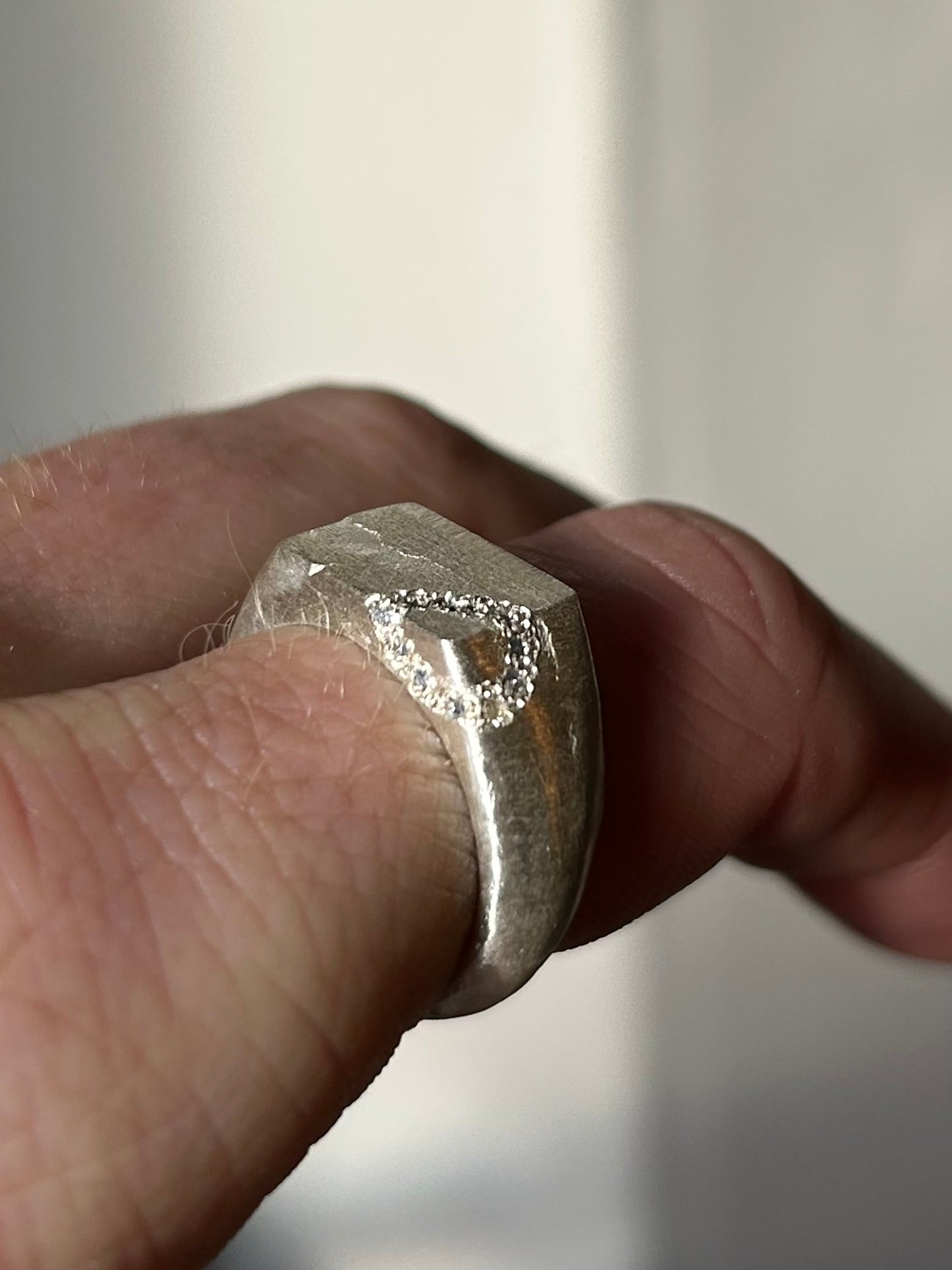 Corner Rough Tanzanite Rectangle Signet