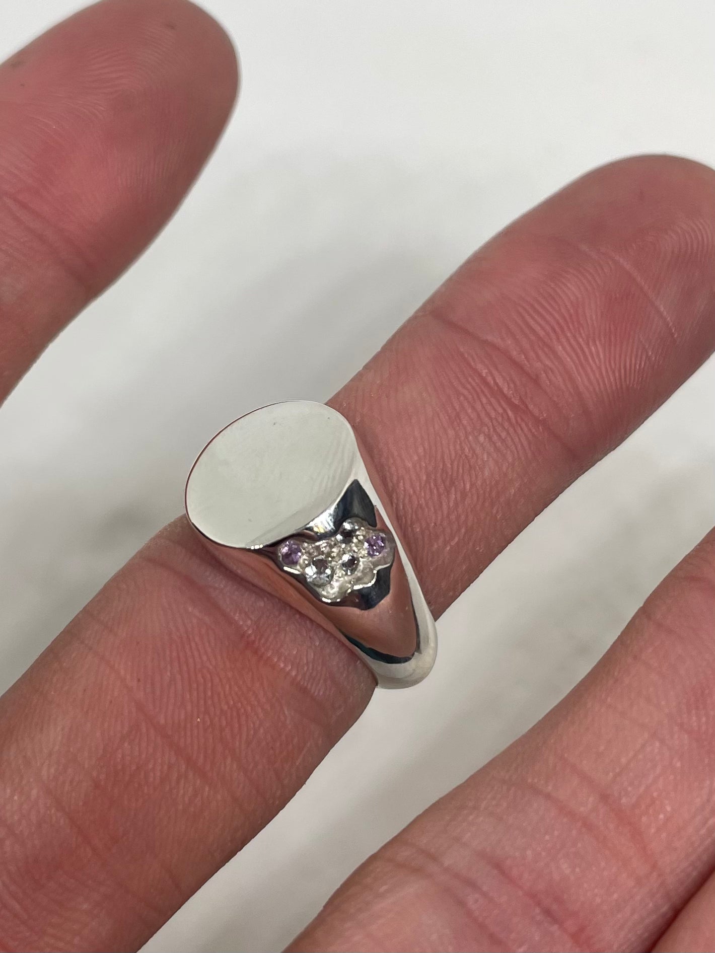 Oval Embedded Ring